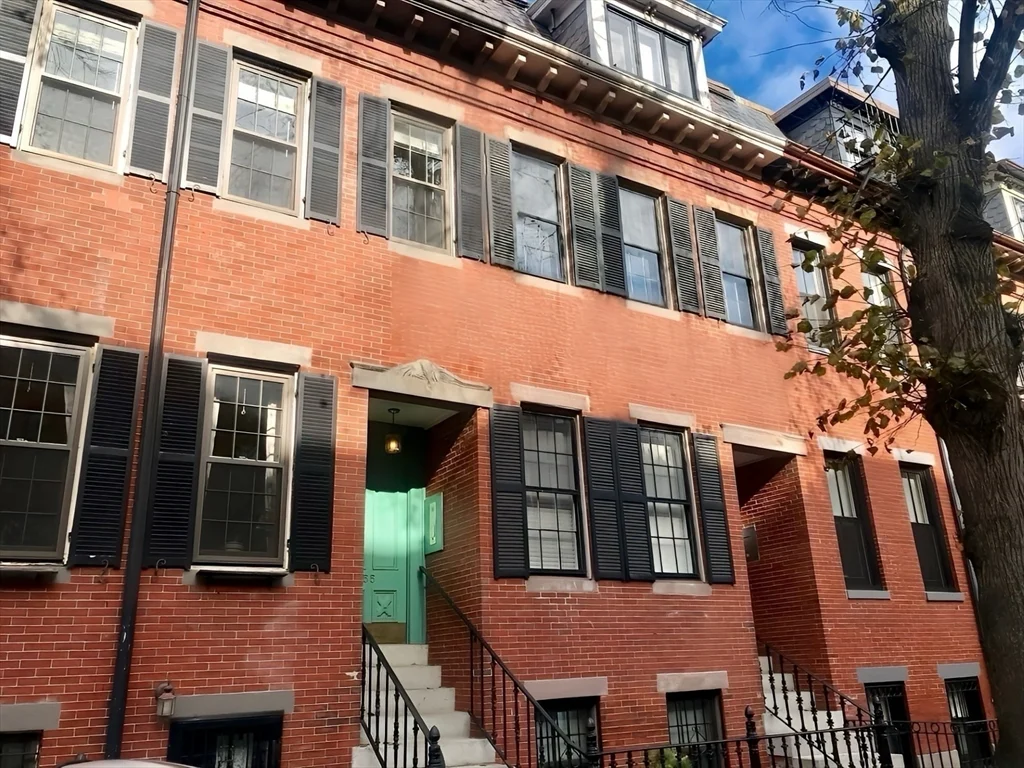 1 bed, 1 bath apartment for rent at 55 Appleton St Unit 1, South End — photo 1 of 15