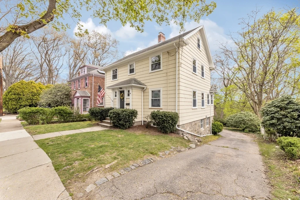 3 bed, 1 bath apartment for rent at 55 Arborough, Roslindale — photo 20 of 30