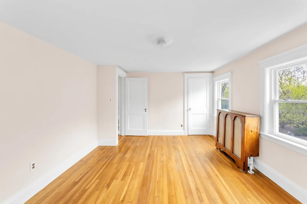 3 bed, 1 bath apartment for rent at 55 Arborough, Roslindale — photo 18 of 30