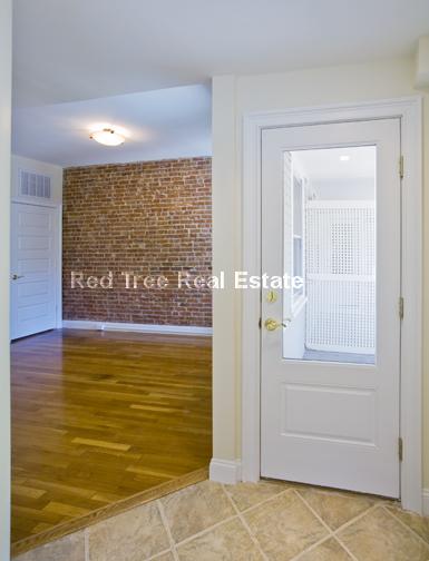 2 bed, 1 bath apartment for rent at 55 Ashford St Unit 3, Allston — photo 3 of 17