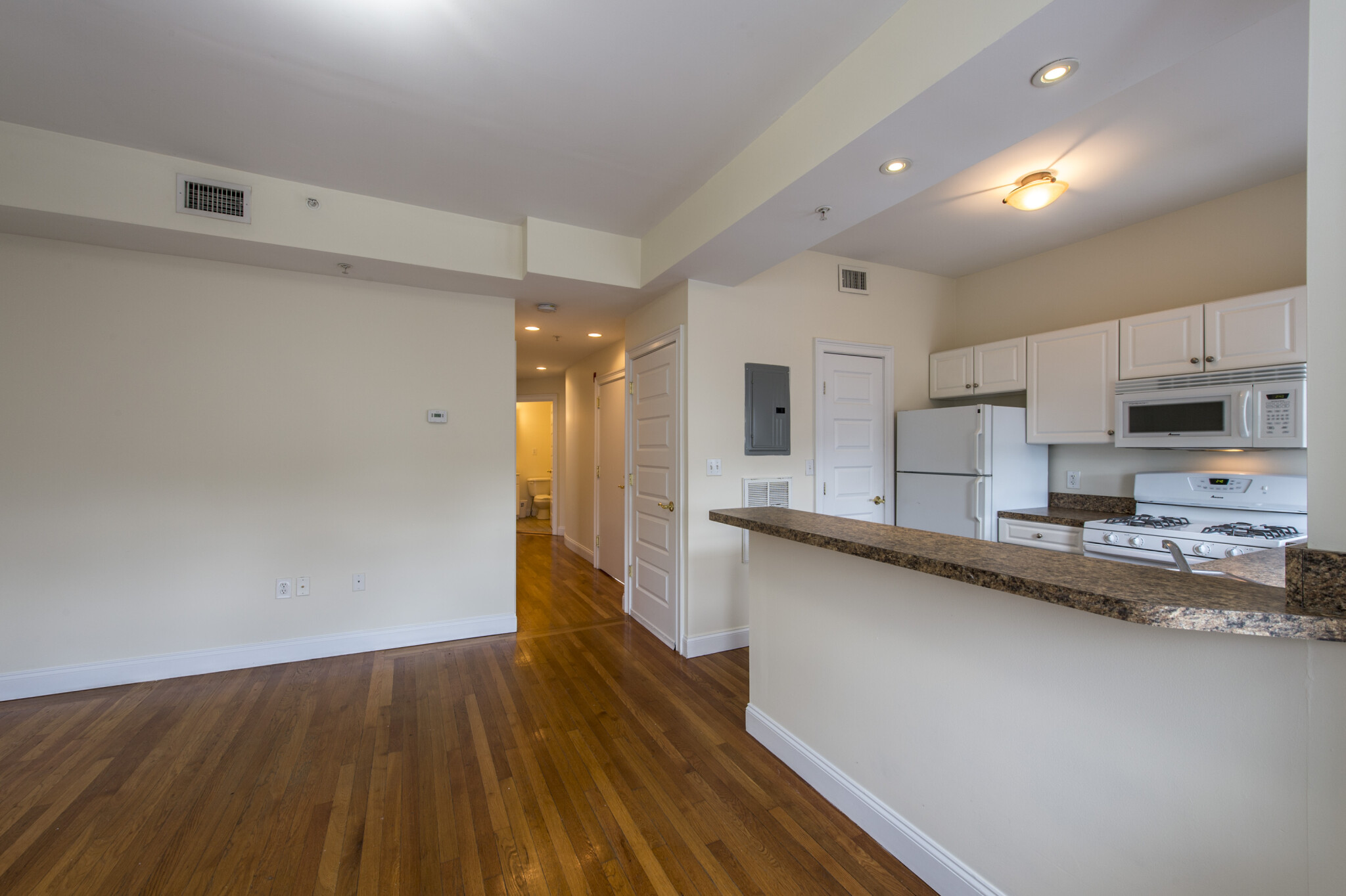 2 bed, 1 bath apartment for rent at 55 Ashford St Unit 5-5, Allston — photo 10 of 18