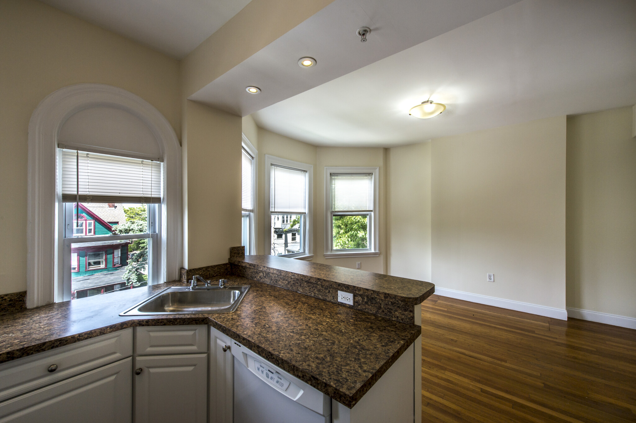 2 bed, 1 bath apartment for rent at 55 Ashford St Unit 5-5, Allston — photo 12 of 18