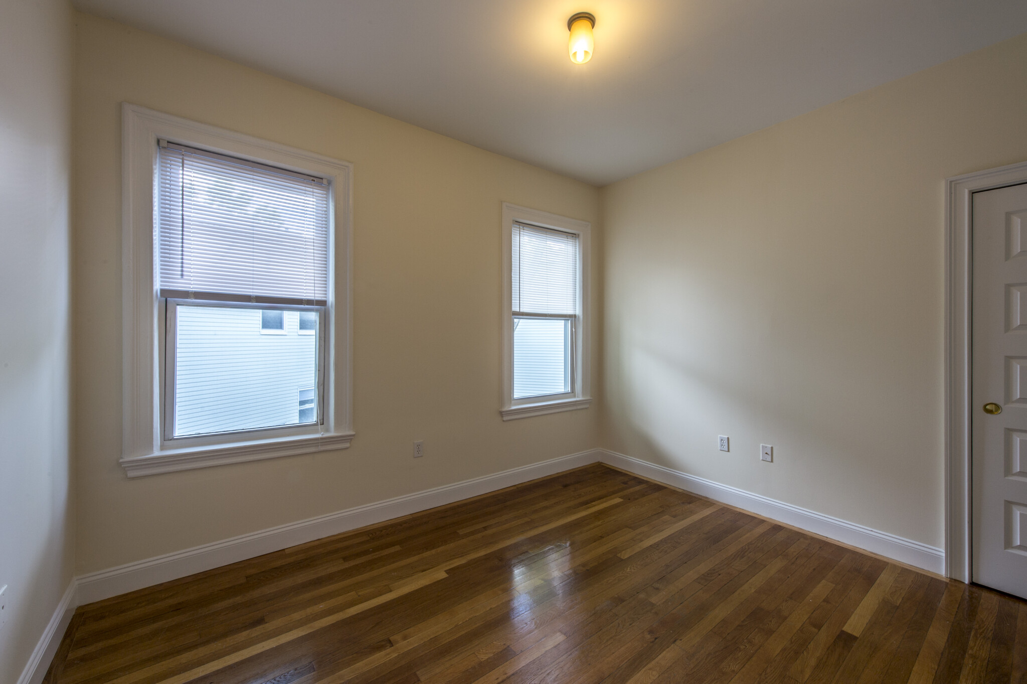 2 bed, 1 bath apartment for rent at 55 Ashford St Unit 5-5, Allston — photo 5 of 18