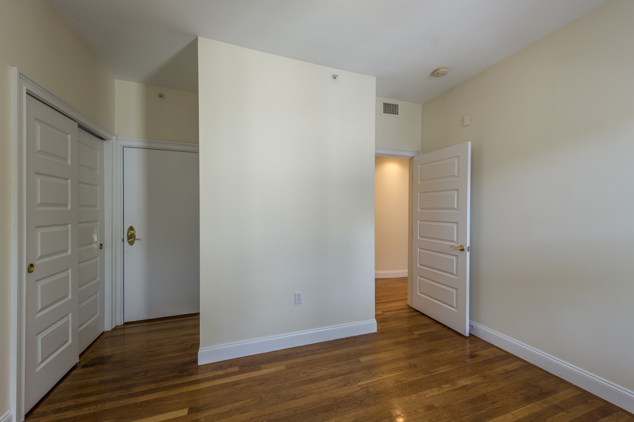 2 bed, 1 bath apartment for rent at 55 Ashford St Unit 5-5, Allston — photo 6 of 18