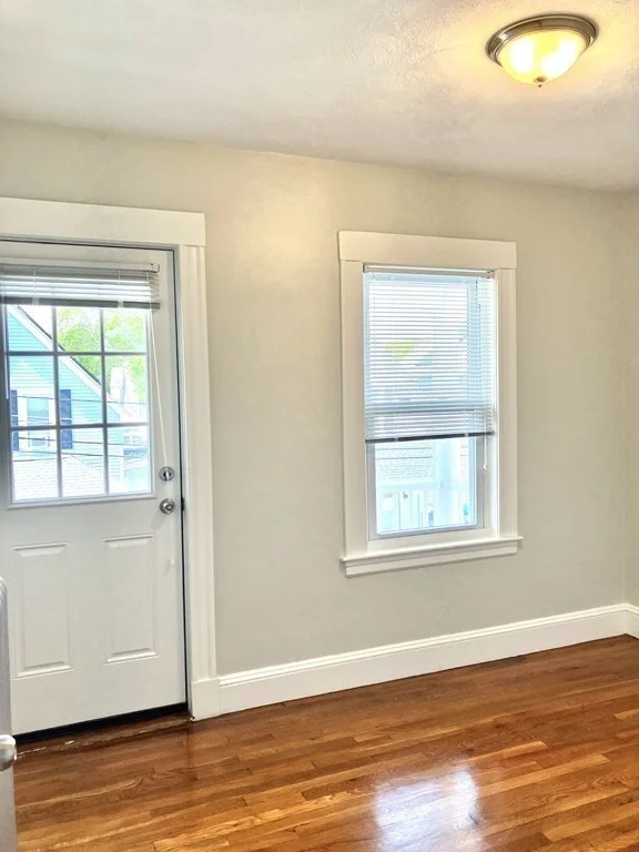 3 bed, 1 bath apartment for rent at 55 Ashton St Unit 2, Everett — photo 17 of 17