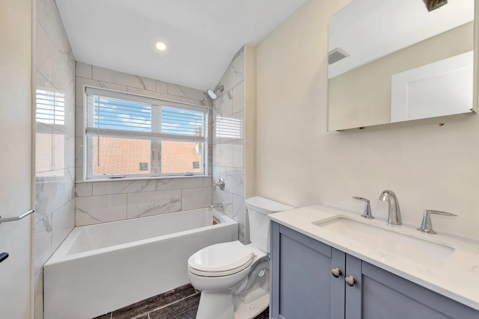 6 bed, 4+ bath apartment for rent at 55 Bailey Rd Unit 2, Ten Hills — photo 3 of 13