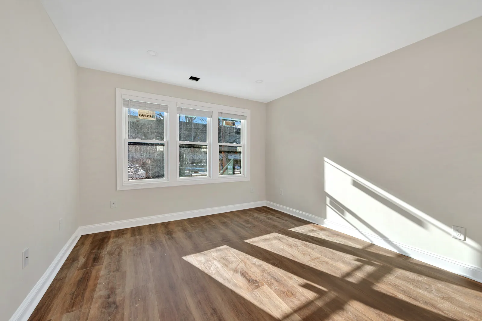 6 bed, 4+ bath apartment for rent at 55 Bailey Rd Unit 2, Ten Hills — photo 10 of 13