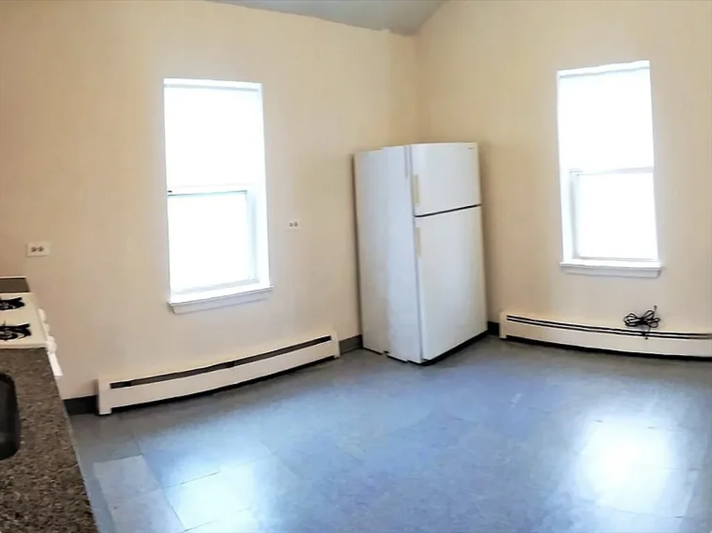 2 bed, 1 bath apartment for rent at 55 Bernard St Unit 3, Dorchester — photo 1 of 8