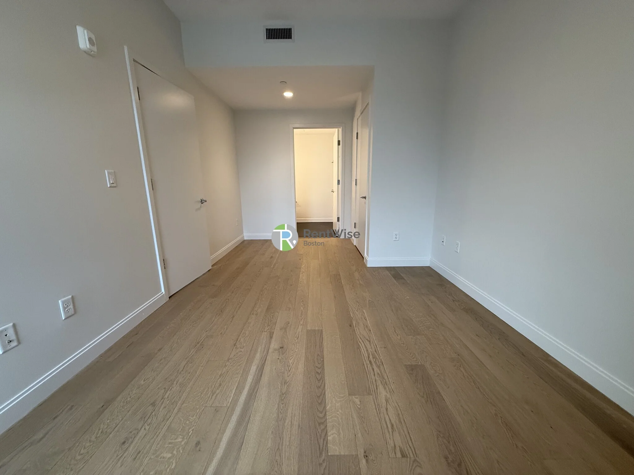 3 bed, 2 bath apartment for rent at 55 Brighton Ave Unit 308, Allston — photo 19 of 32