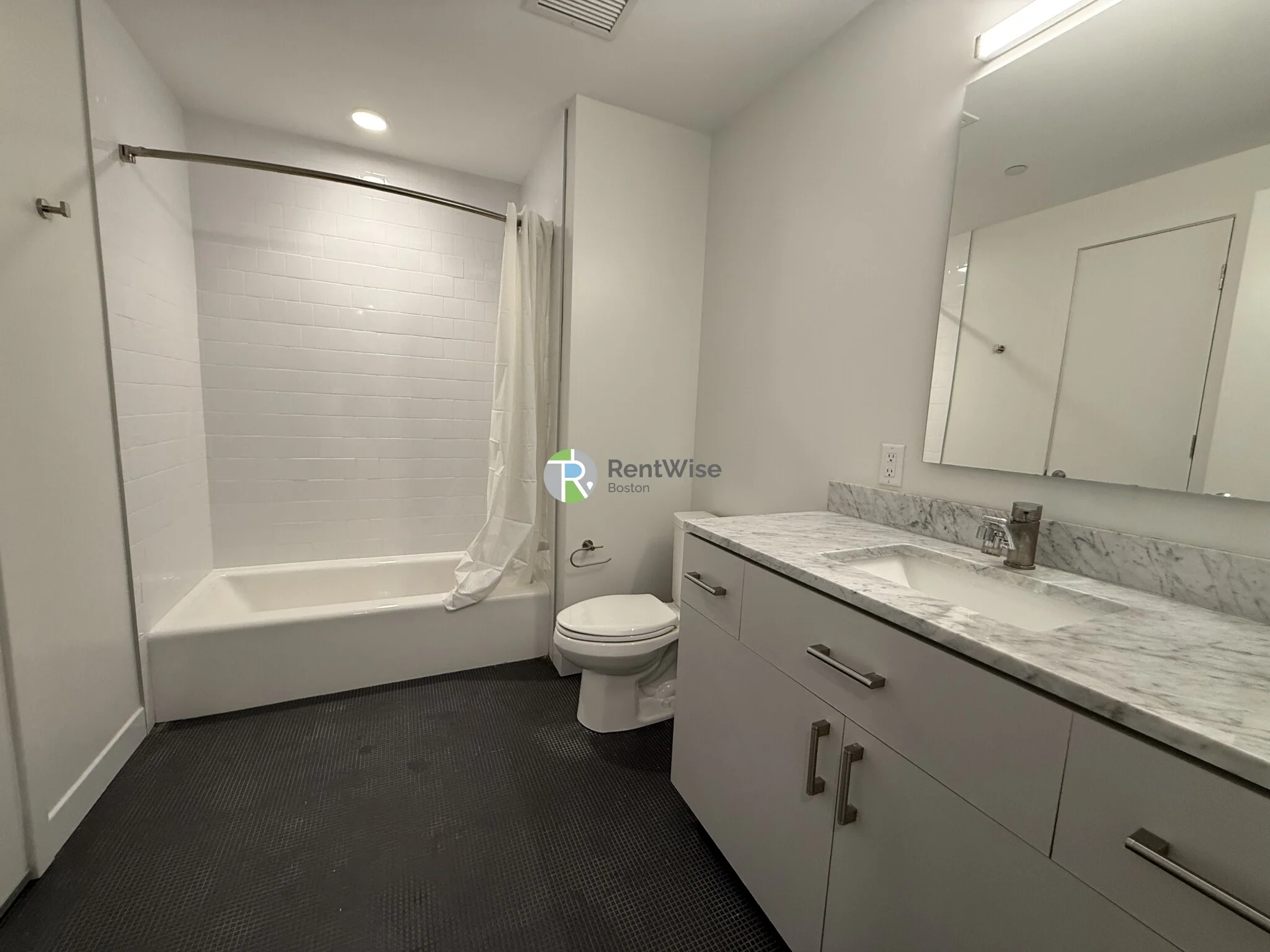 3 bed, 2 bath apartment for rent at 55 Brighton Ave Unit 308, Allston — photo 9 of 32