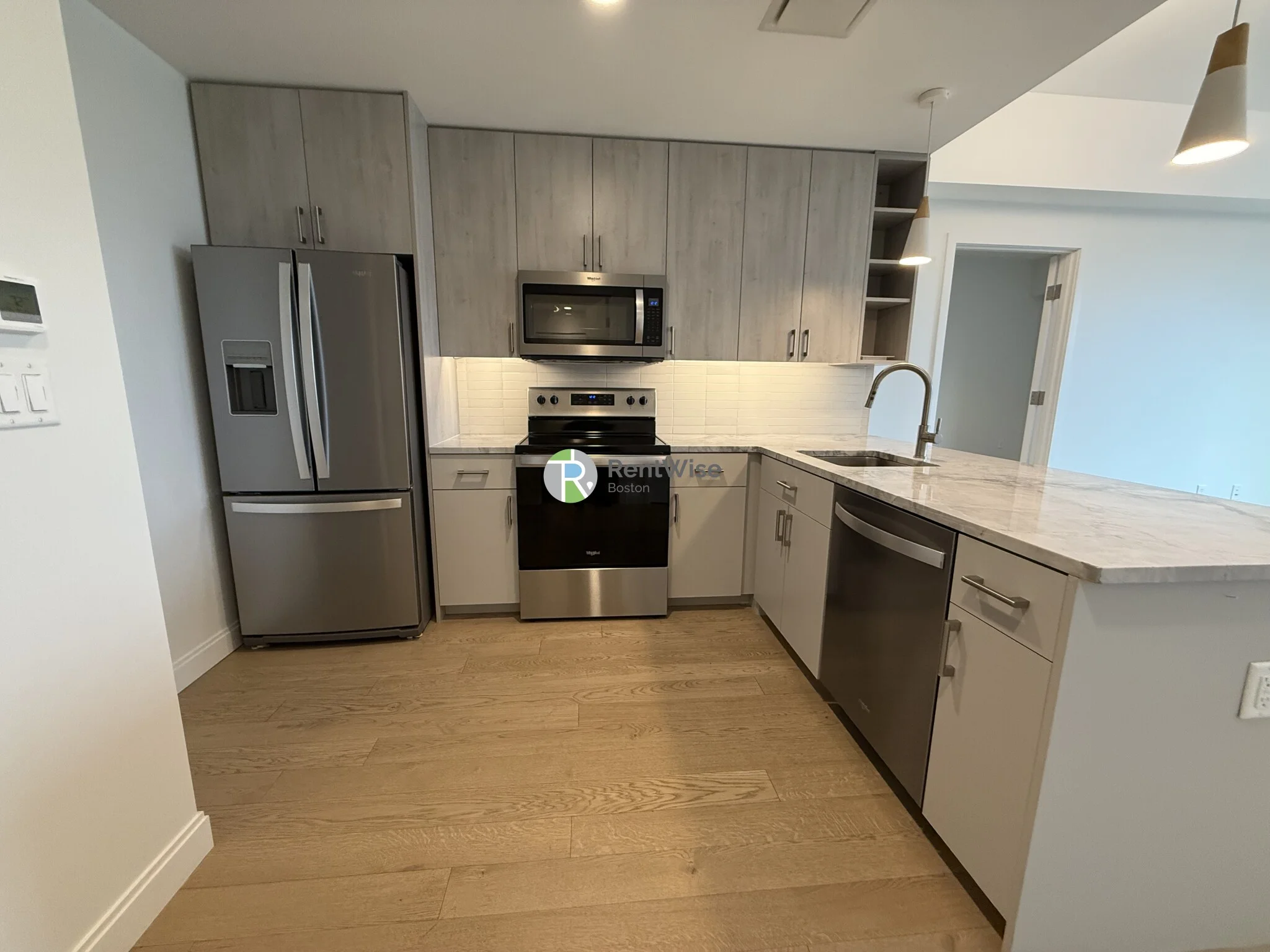 3 bed, 2 bath apartment for rent at 55 Brighton Ave Unit 308, Allston — photo 3 of 32