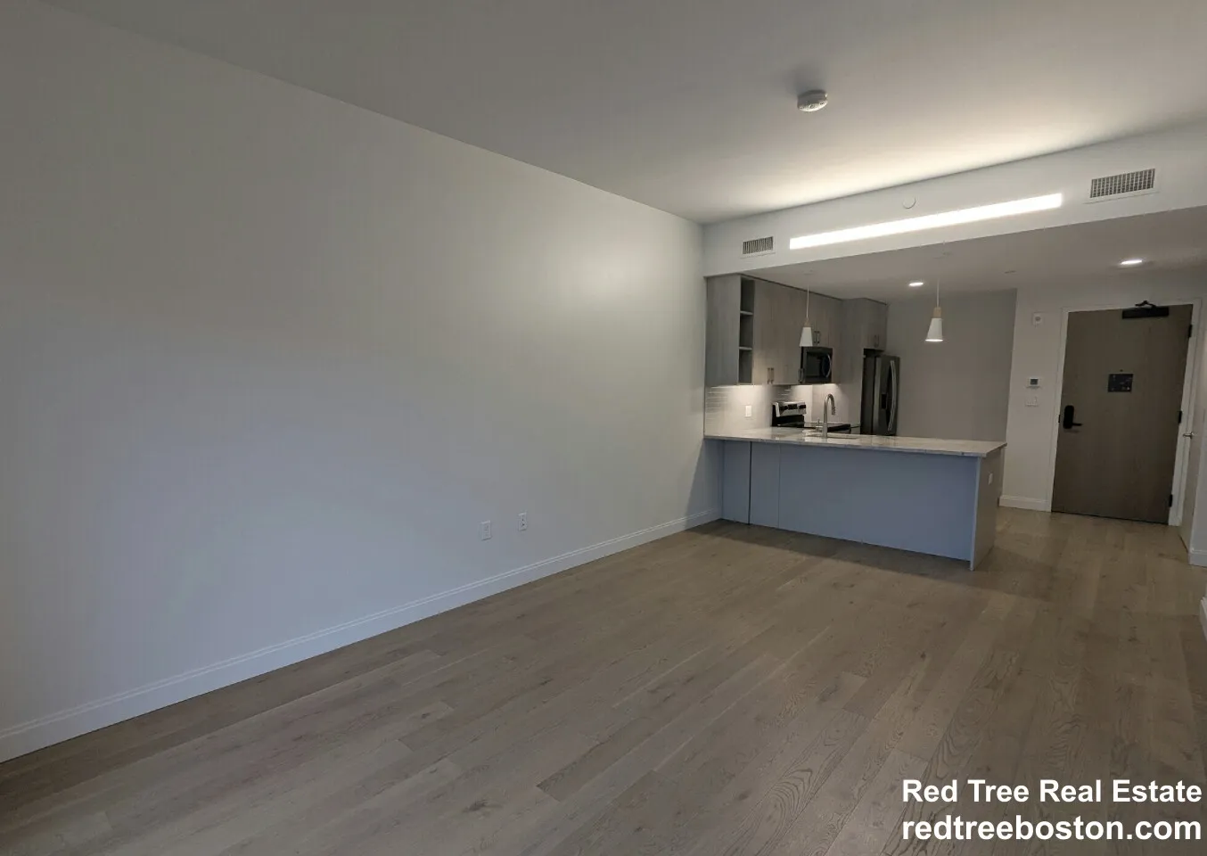2 bed, 2 bath apartment for rent at 55 Brighton Ave Unit 504, Allston — photo 2 of 18