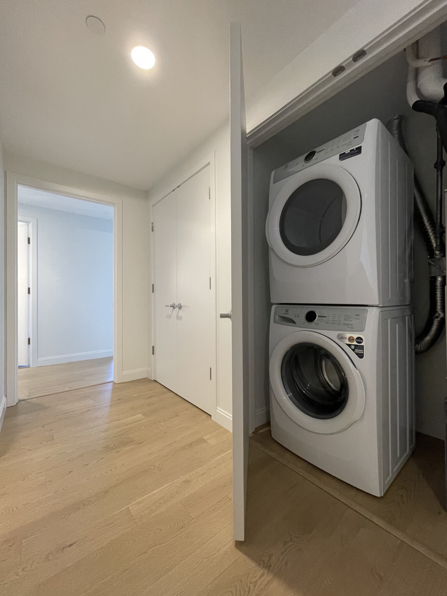 2 bed, 2 bath apartment for rent at 55 Brighton Ave Unit 602, Allston — photo 5 of 21