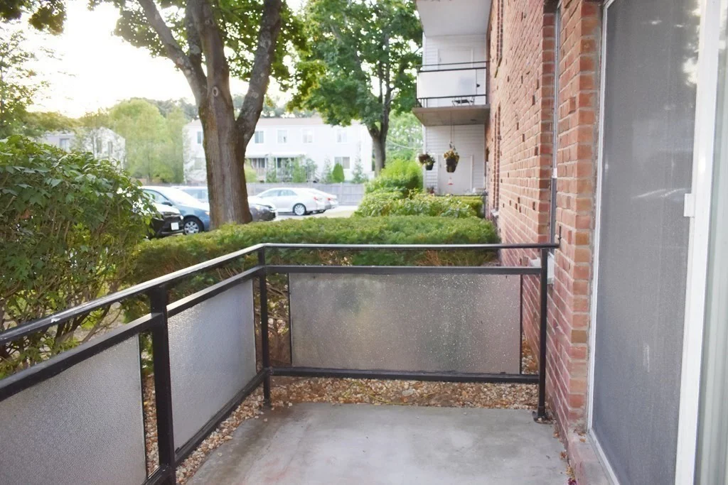 1 bed, 1 bath apartment for rent at 55 Broadlawn Park Unit 17, Chestnut Hill — photo 11 of 13