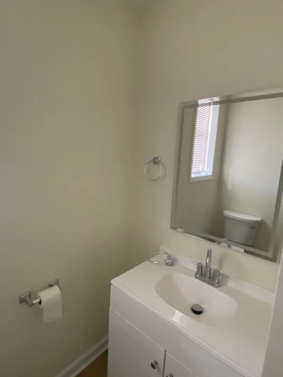 3 bed, 1 bath apartment for rent at 55 Burrage Ave Unit 3, Leominster — photo 12 of 31