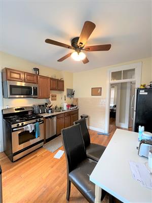 3 bed, 1 bath apartment for rent at 55 Cedar St Unit 2, Spring Hill — photo 3 of 10
