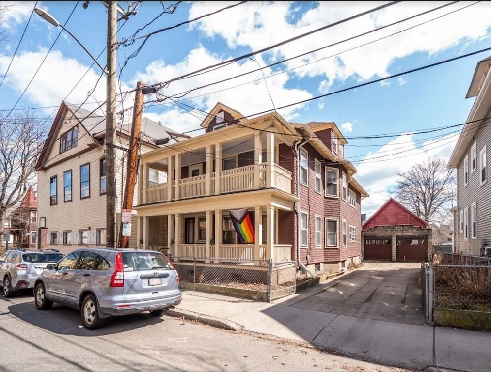 2 bed, 1 bath apartment for rent at 55 Central St Unit 1, Spring Hill — photo 1 of 24