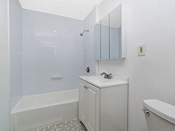 2 bed, 1 bath apartment for rent at 55 Central St Unit 1, Spring Hill — photo 13 of 24