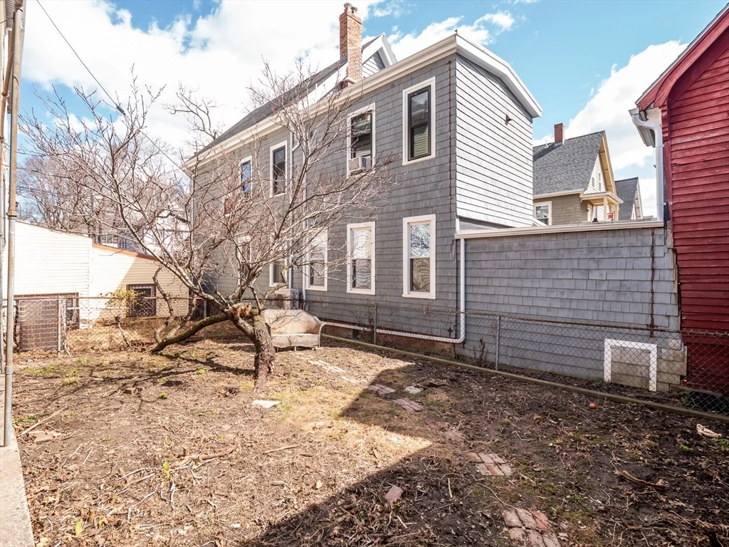 3 bed, 1 bath apartment for rent at 55 Central St Unit 2, Spring Hill — photo 27 of 30