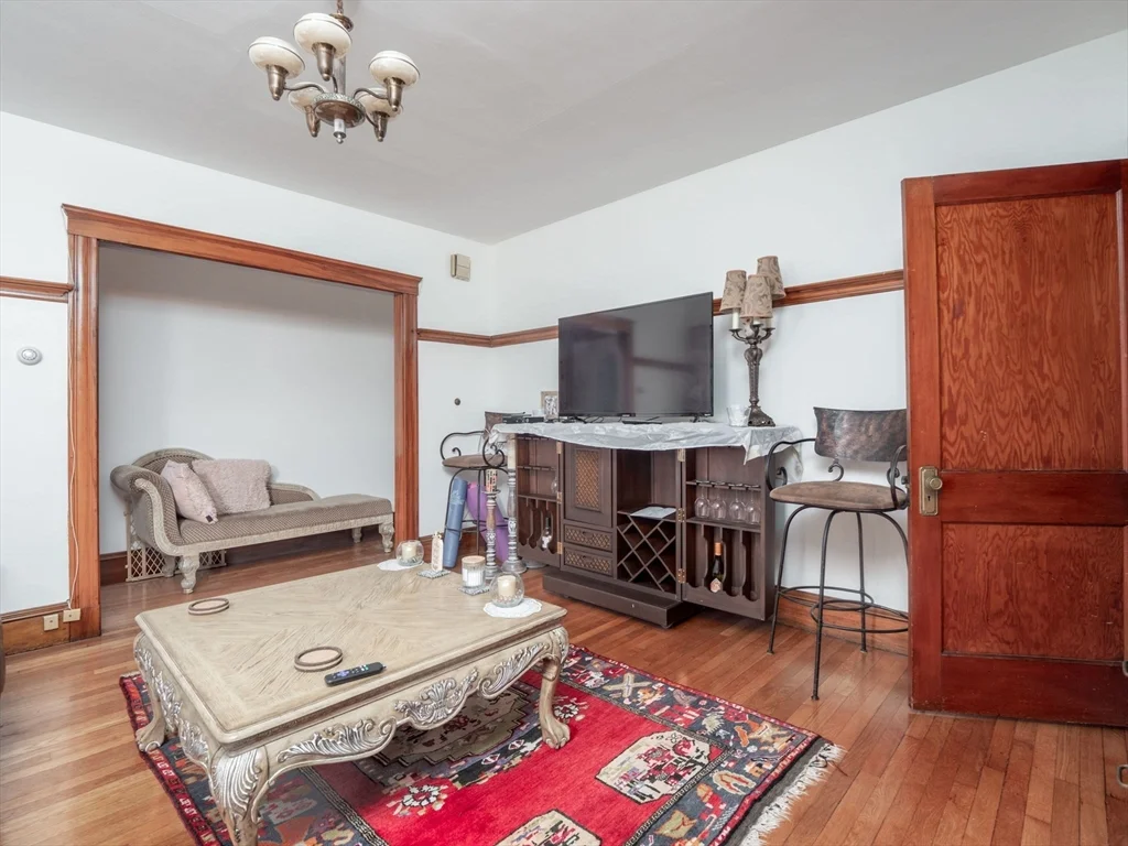 3 bed, 1 bath apartment for rent at 55 Central St Unit 2, Spring Hill — photo 4 of 30