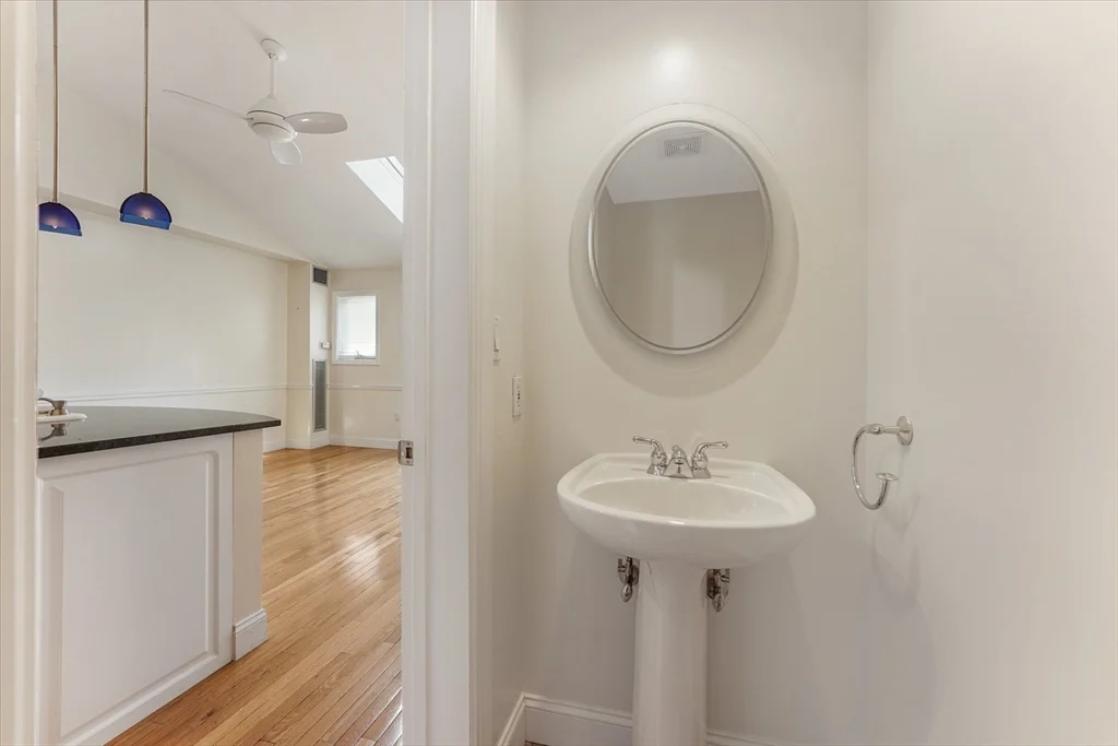 3 bed, 2 bath apartment for rent at 55 Chelsea St Unit 55, Charlestown — photo 7 of 22
