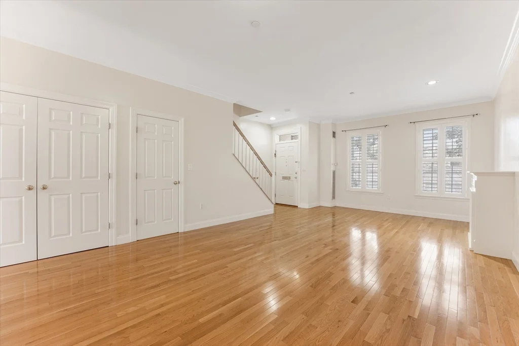 3 bed, 2 bath apartment for rent at 55 Chelsea St Unit 55, Charlestown — photo 10 of 22