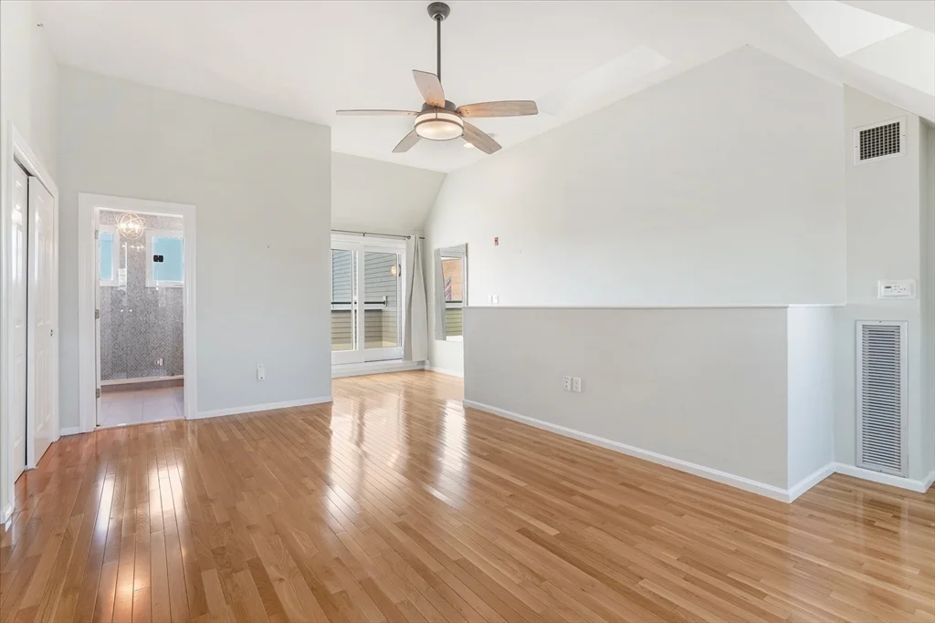 3 bed, 2 bath apartment for rent at 55 Chelsea St Unit 55, Charlestown — photo 18 of 22