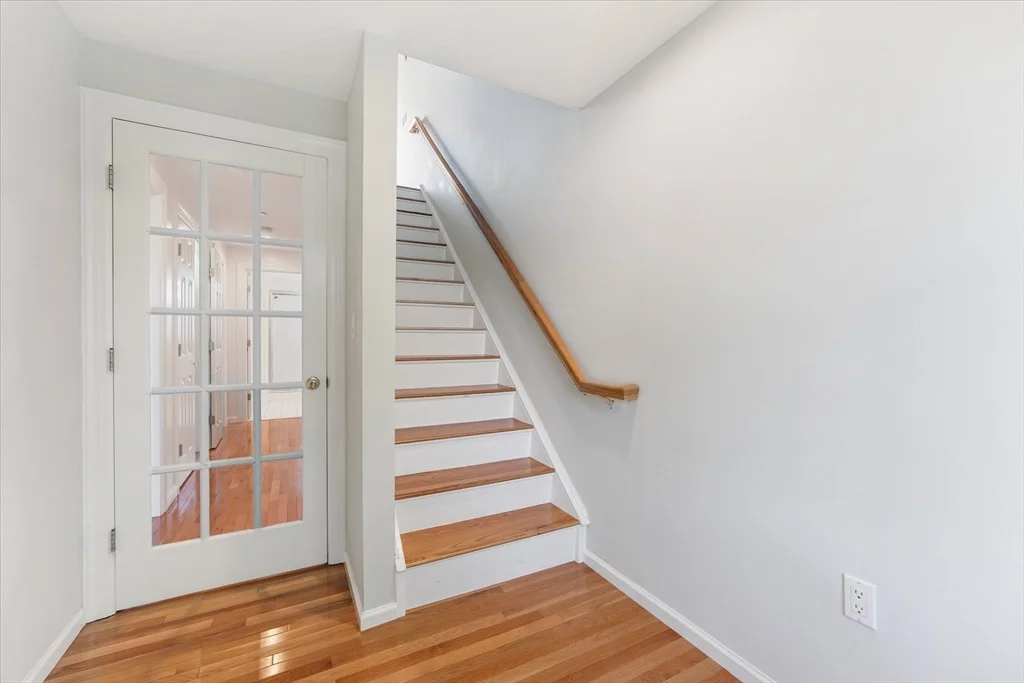 3 bed, 2 bath apartment for rent at 55 Chelsea St Unit 55, Charlestown — photo 15 of 22