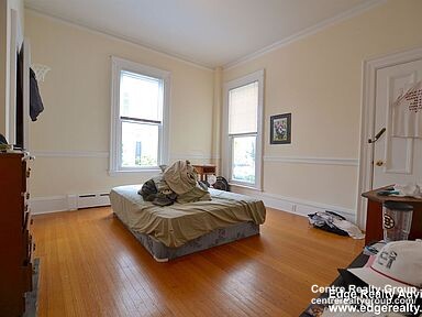 6 bed, 3 bath apartment for rent at 55 Chestnut, Brighton — photo 8 of 19