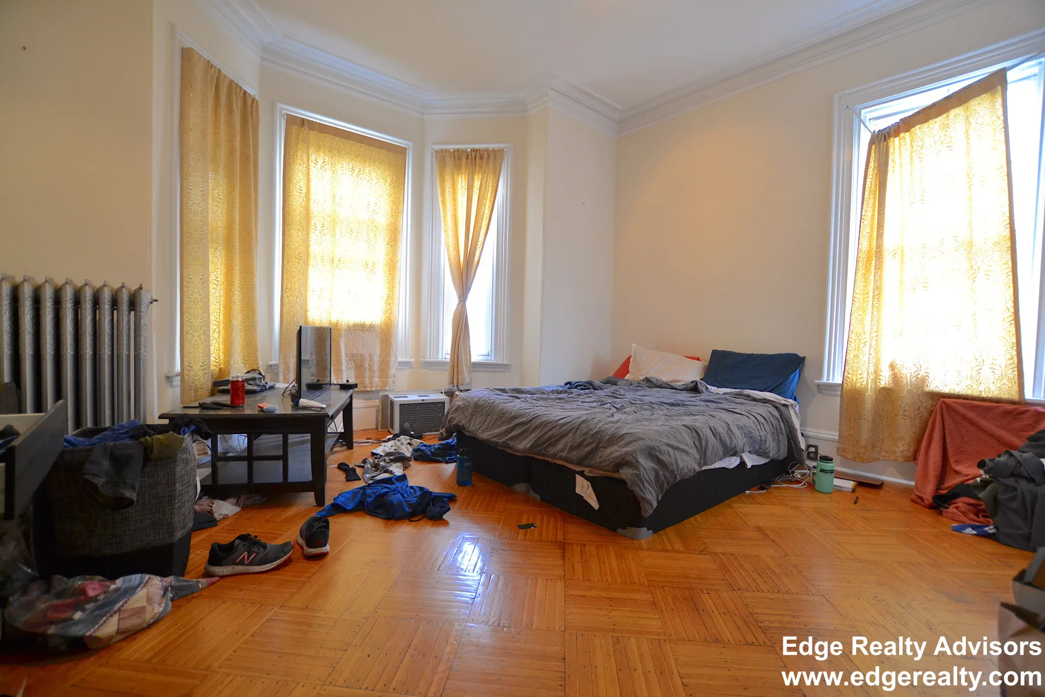 4 bed, 3 bath apartment for rent at 55 Chestnut Hill Ave Unit 1, Brighton — photo 8 of 11