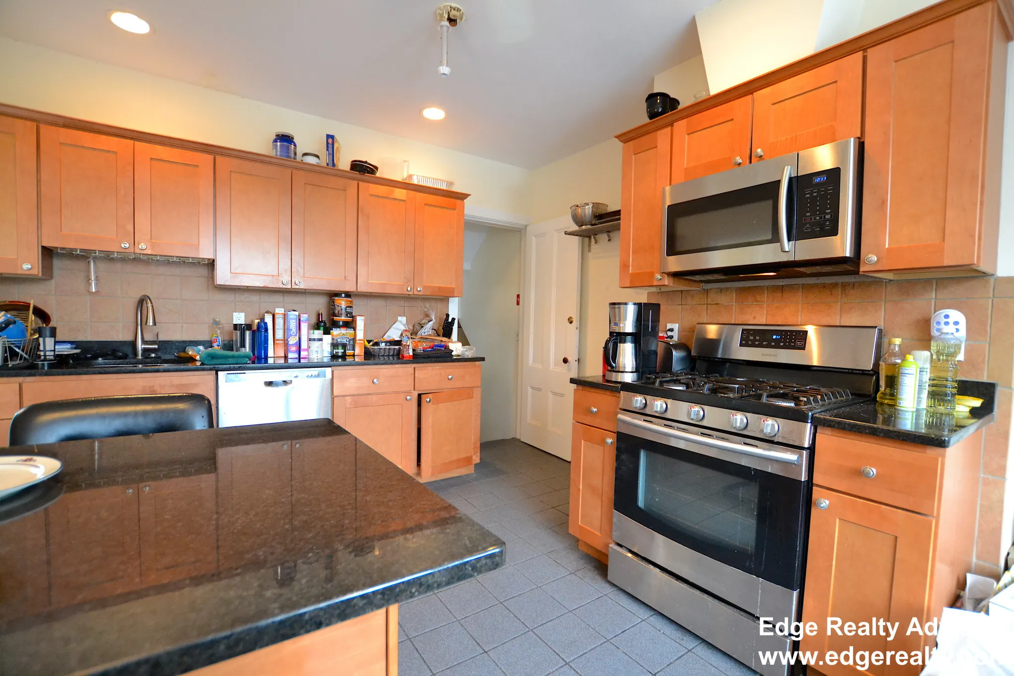 4 bed, 3 bath apartment for rent at 55 Chestnut Hill Ave Unit 1, Brighton