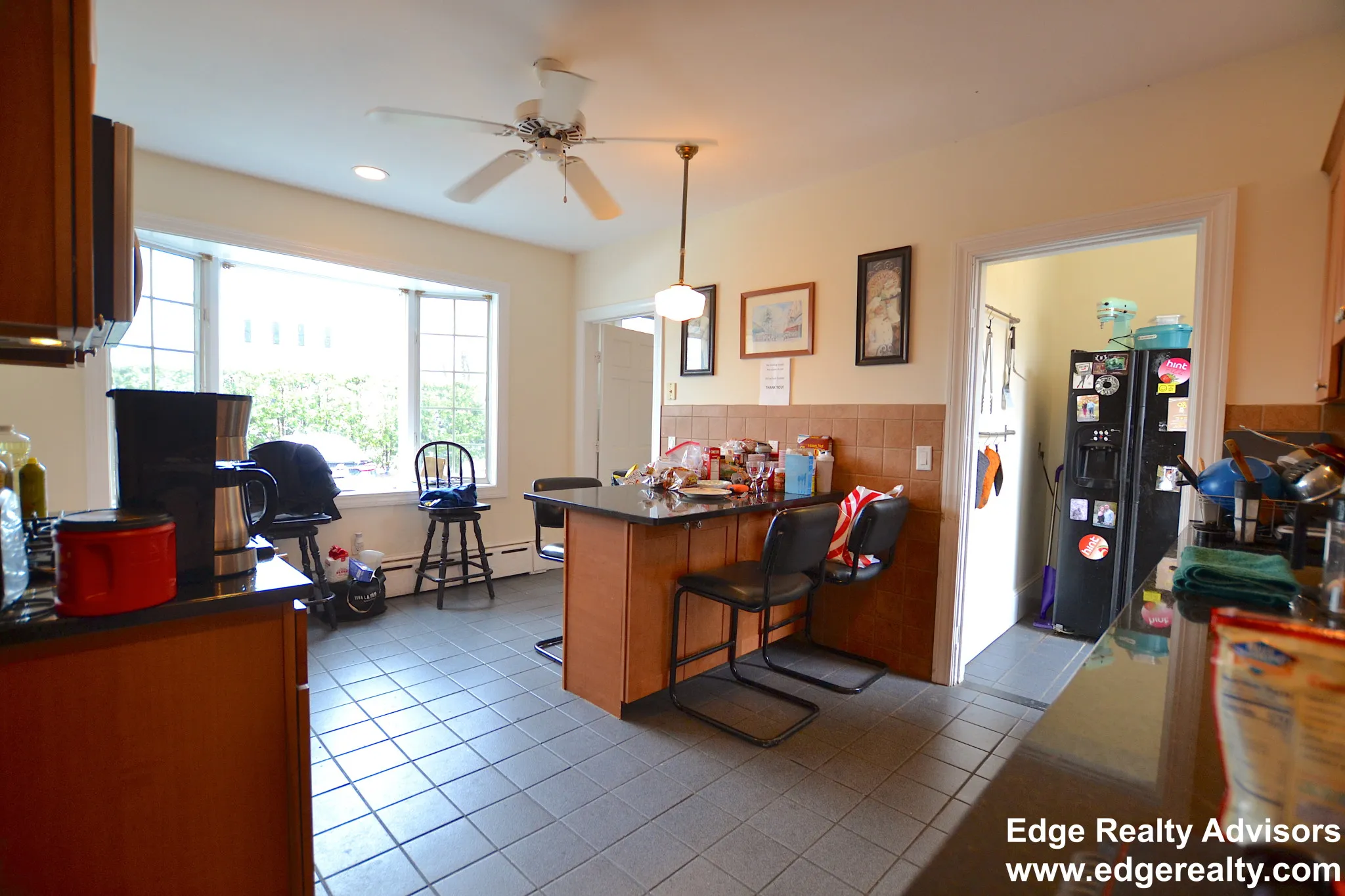 4 bed, 3 bath apartment for rent at 55 Chestnut Hill Ave Unit 1, Brighton — photo 3 of 11
