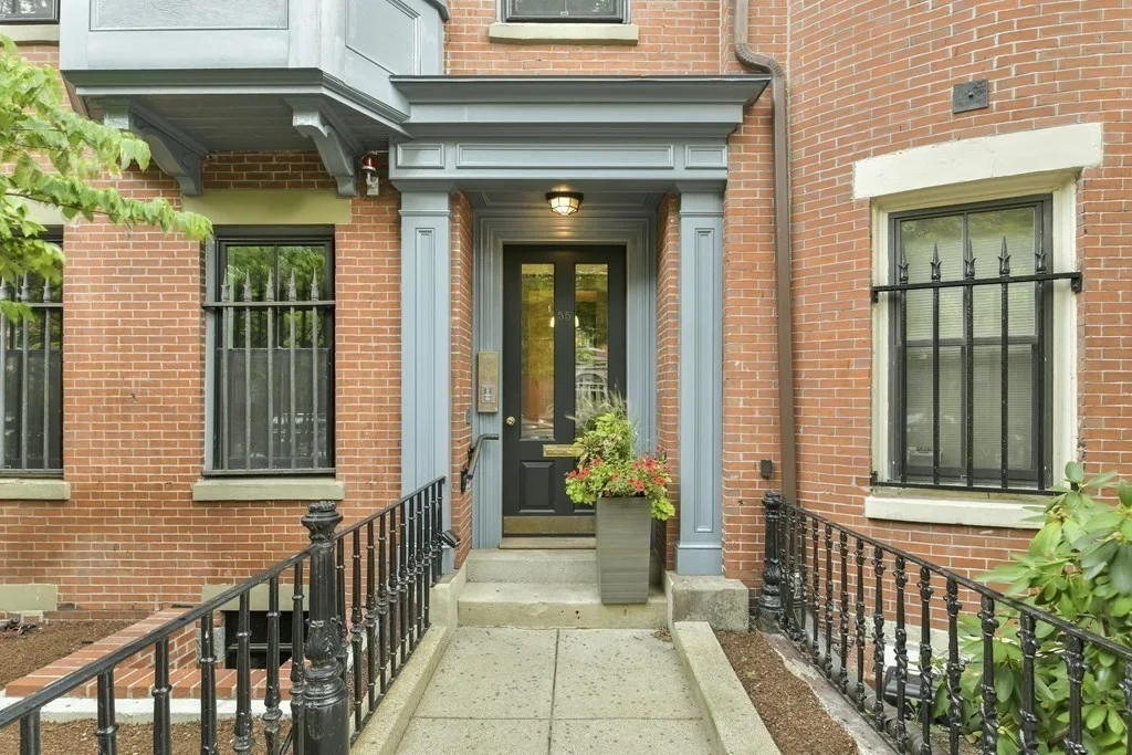 3 bed, 2 bath apartment for rent at 55 Clarendon St Unit 1, South End — photo 19 of 21