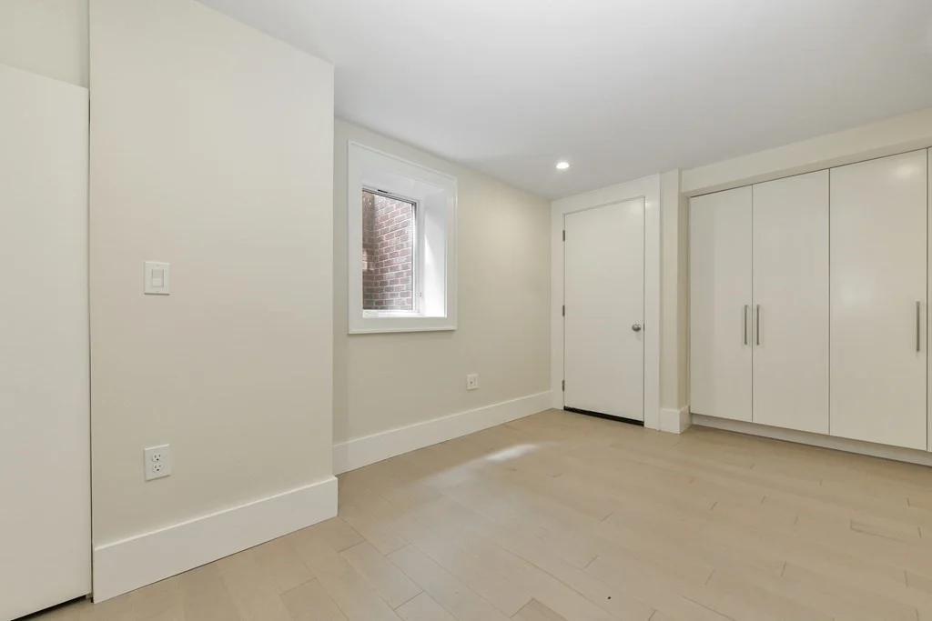 3 bed, 2 bath apartment for rent at 55 Clarendon St Unit 1, South End — photo 8 of 21