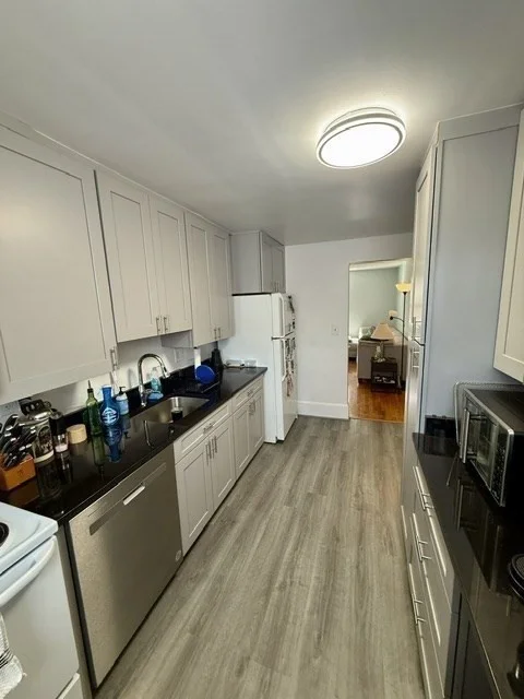 1 bed, 1 bath apartment for rent at 55 Colborne Rd Unit 6, Brighton — photo 8 of 12