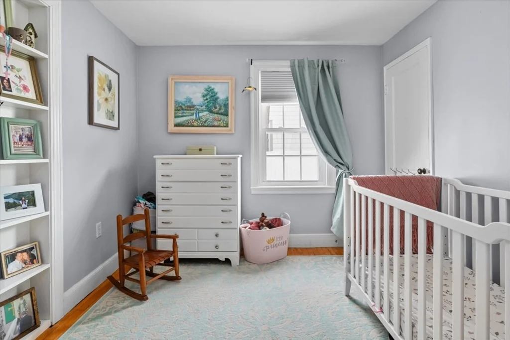 2 bed, 1 bath apartment for rent at 55 Colchester St Unit 1, Hyde Park — photo 28 of 41