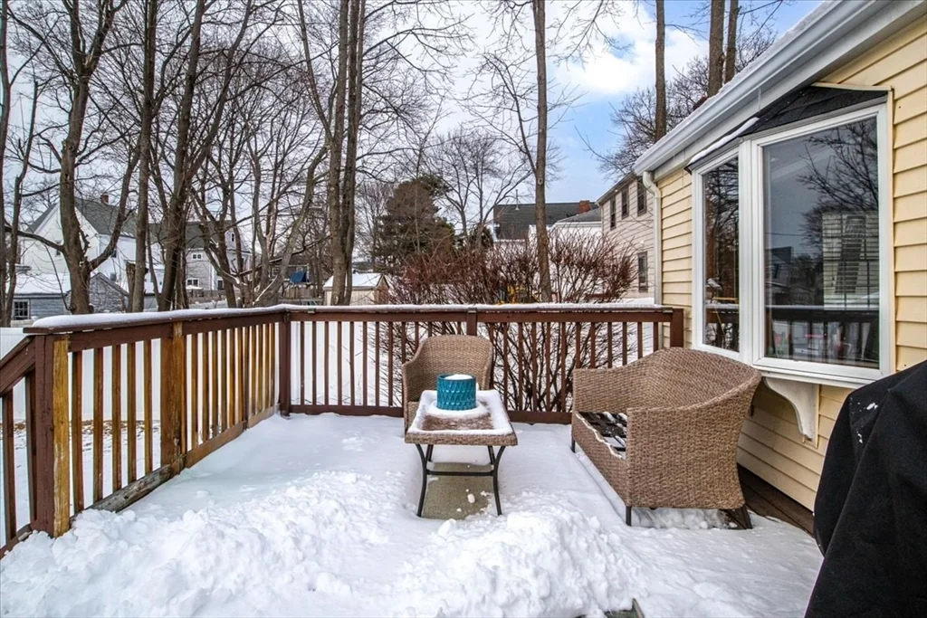 2 bed, 1 bath apartment for rent at 55 Colchester St Unit 1, Hyde Park — photo 37 of 41