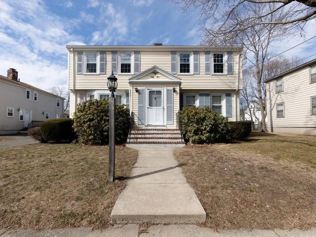 2 bed, 1 bath apartment for rent at 55 Colchester St Unit 2, Hyde Park