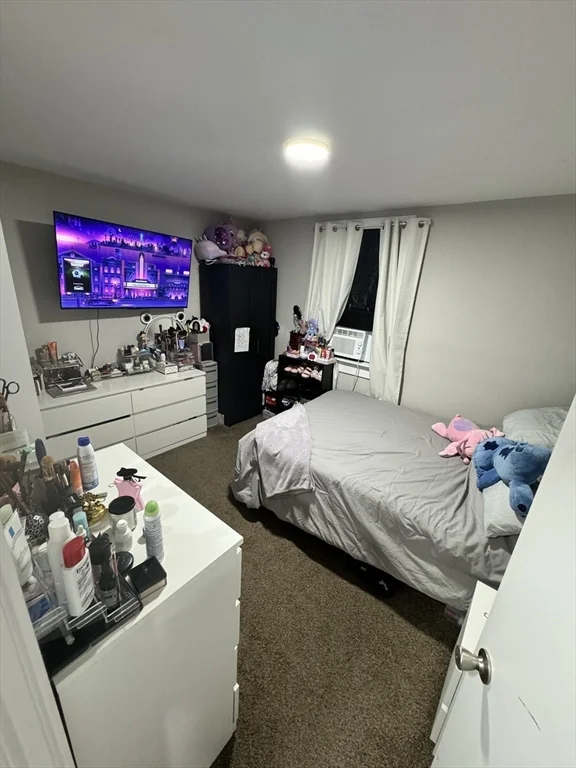 3 bed, 1 bath apartment for rent at 55 Collins St Unit 1, Lynn — photo 4 of 8