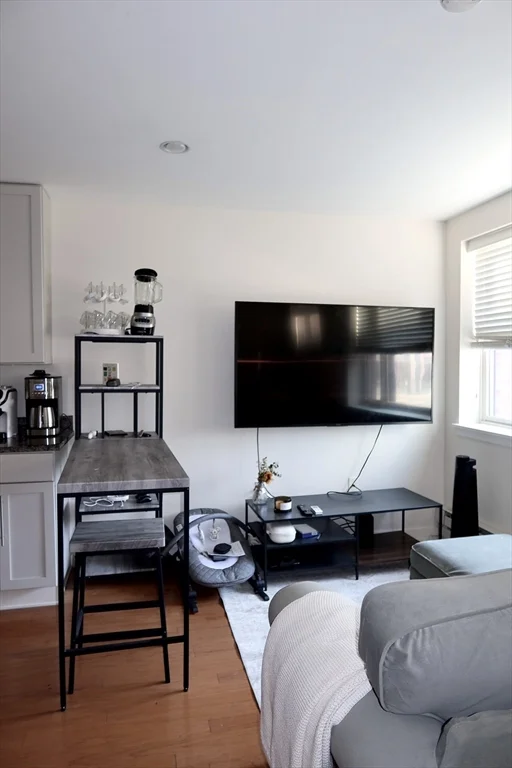 Studio bed, 1 bath apartment for rent at 55 Cooper St Unit 2, North End — photo 8 of 15