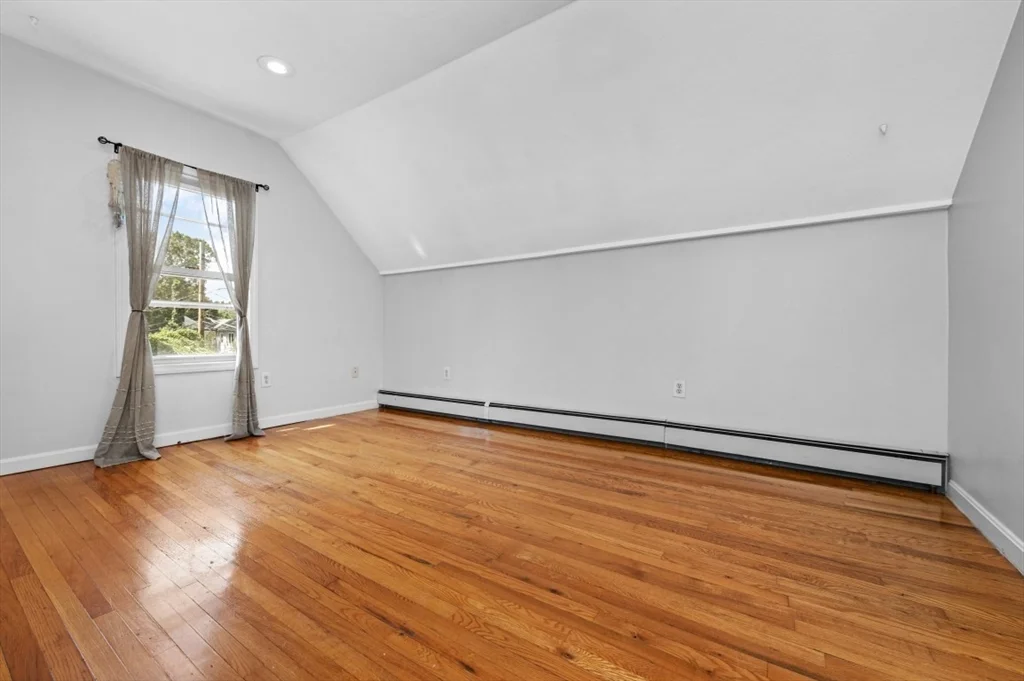 2 bed, 1 bath apartment for rent at 55 Cottage St Unit 1, Melrose — photo 11 of 17