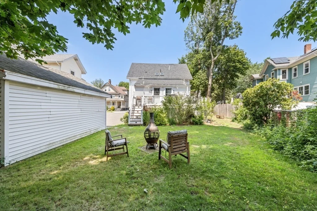 2 bed, 1 bath apartment for rent at 55 Cottage St Unit 1, Melrose — photo 17 of 17