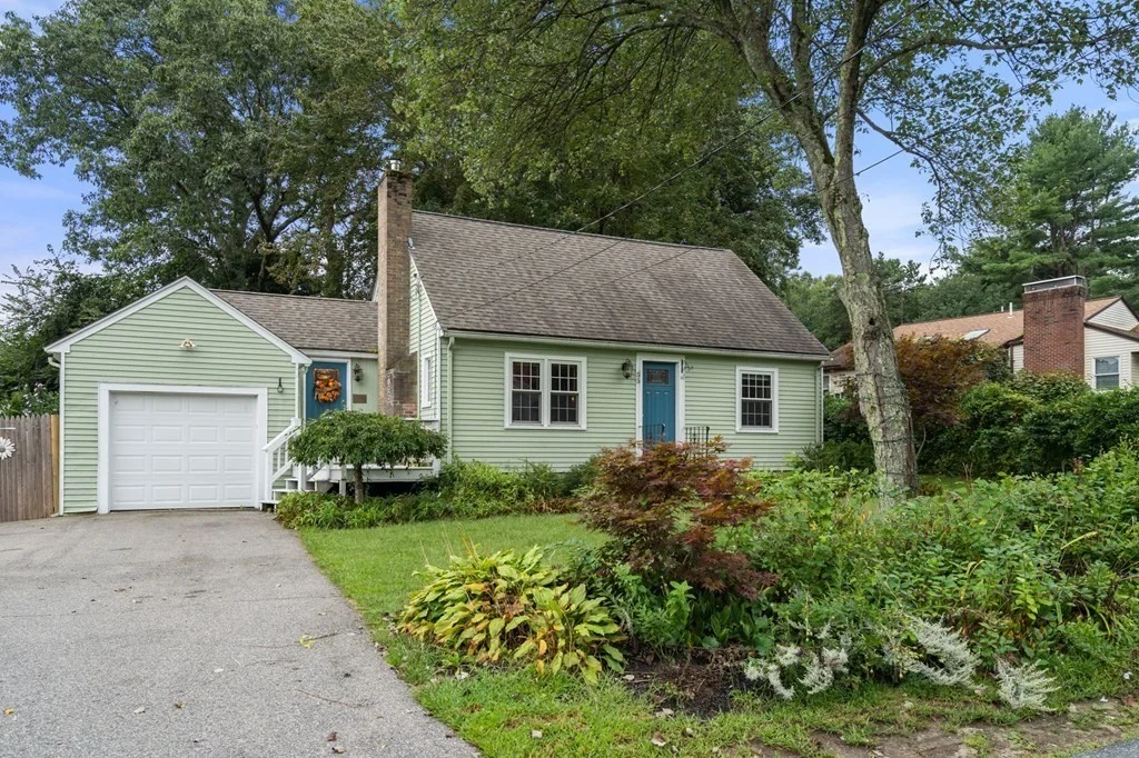 3 bed, 2 bath apartment for rent at 55 Cutler Dr Unit 1, Ashland