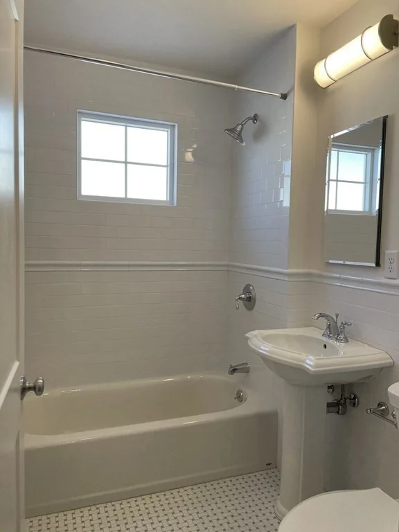 2 bed, 1 bath apartment for rent at 55 Dalton Rd Unit 1, Belmont — photo 15 of 20