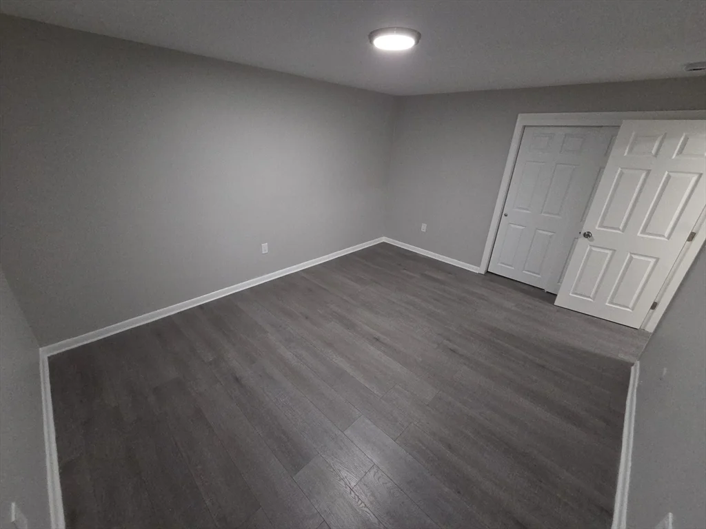 2 bed, 1 bath apartment for rent at 55 David Ter Unit 17, Norwood — photo 6 of 18