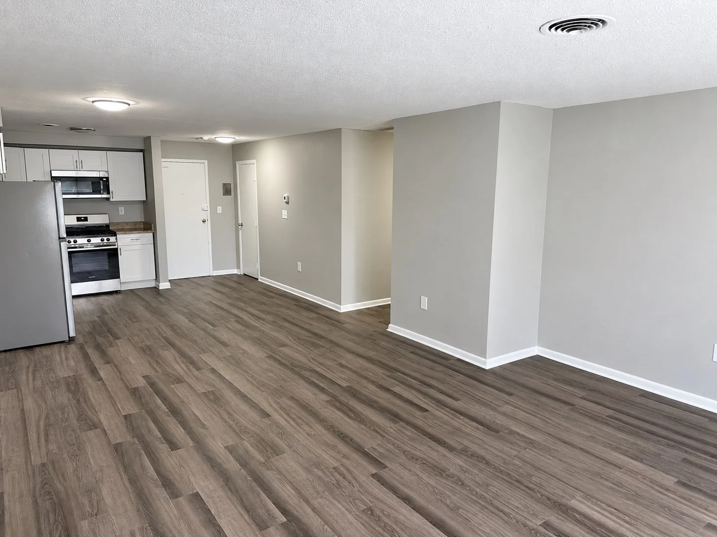 2 bed, 1 bath apartment for rent at 55 David Ter Unit 24, Norwood — photo 3 of 10
