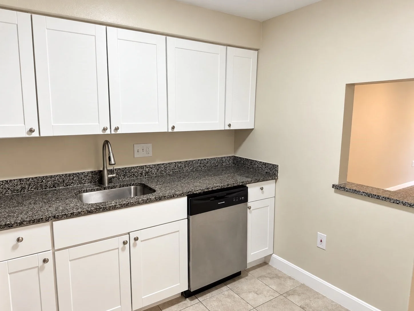1 bed, 1 bath apartment for rent at 55 David Ter Unit 3, Norwood — photo 2 of 9