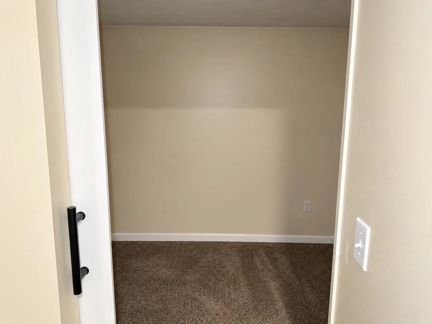 1 bed, 1 bath apartment for rent at 55 David Ter Unit 3, Norwood — photo 7 of 9