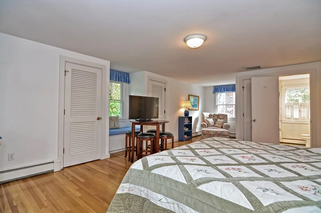 4 bed, 3 bath apartment for rent at 55 Dennison St Unit WINTER, Gloucester — photo 15 of 16