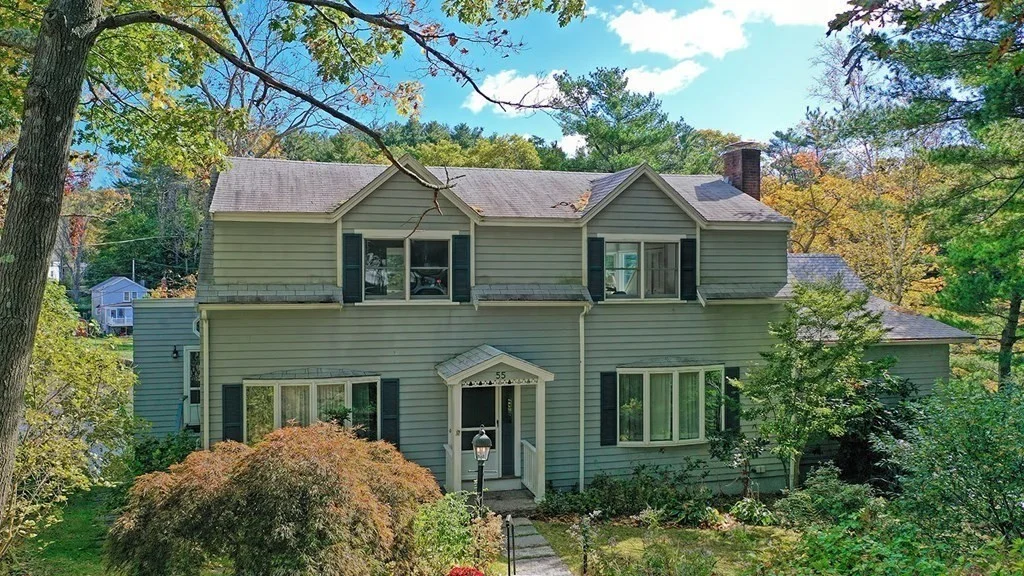 4 bed, 3 bath apartment for rent at 55 Dennison St Unit WINTER, Gloucester — photo 2 of 16